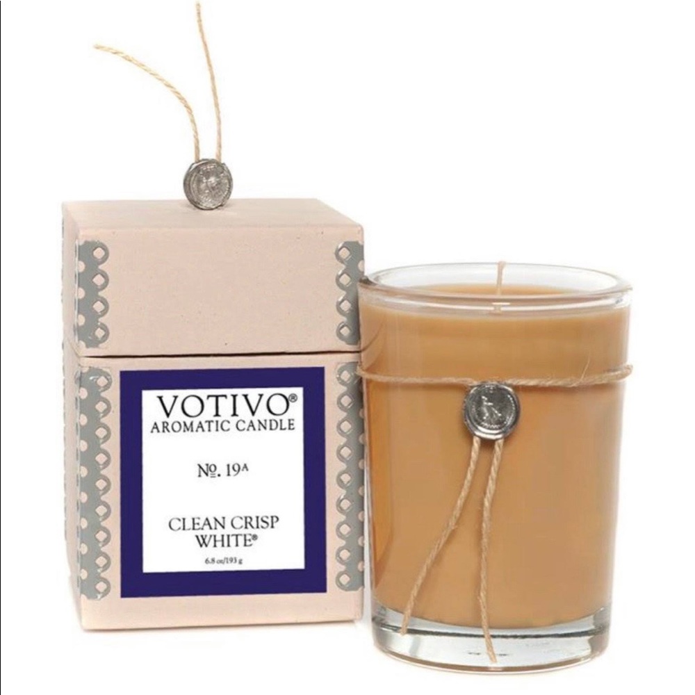 Clean Crisp White Scented Candle